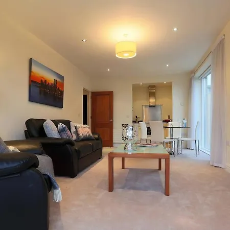 Apartmán Luxury Walking Distance To City Centre. *